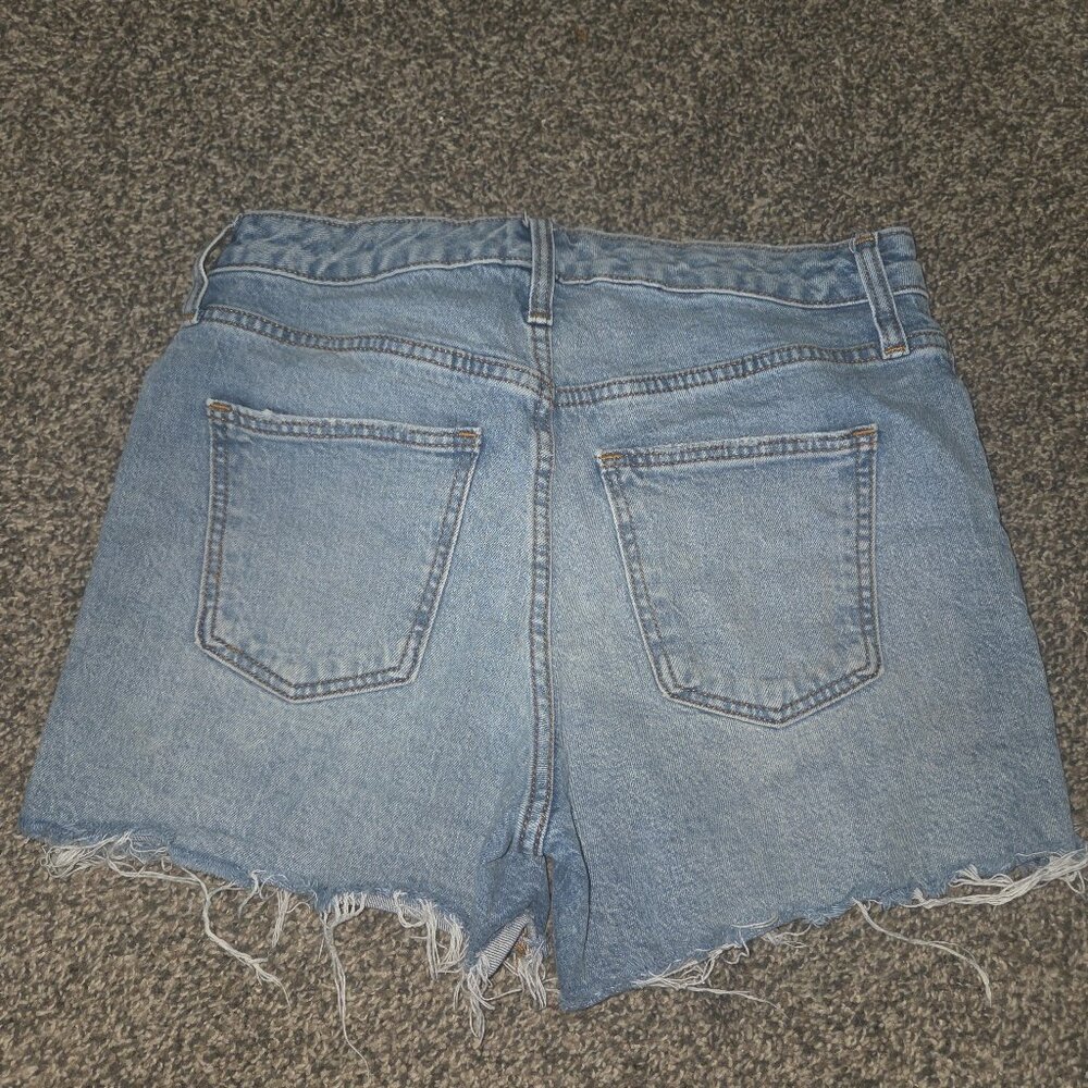 Universal Thread Shorts - Picture 4 of 4